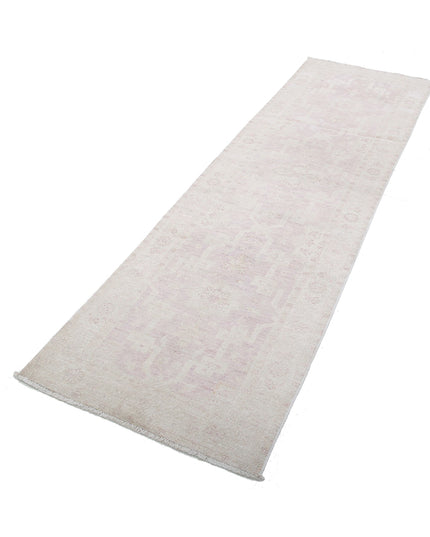 Serenity 2' 6" X 8' 11" Hand Knotted Wool Rug 2' 6" X 8' 11" (76 X 272) / Pink / Wool