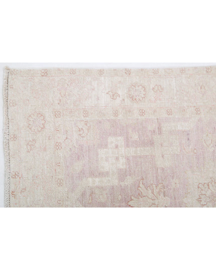 Serenity 2' 6" X 8' 11" Hand Knotted Wool Rug 2' 6" X 8' 11" (76 X 272) / Pink / Wool