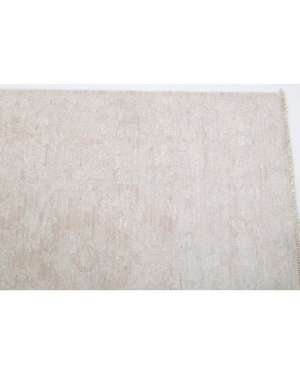 Serenity 5' 10" X 8' 10" Hand Knotted Wool Rug 5' 10" X 8' 10" (178 X 269) / Grey / Wool