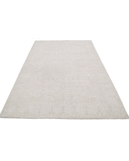 Serenity 5' 9" X 8' 7" Hand Knotted Wool Rug 5' 9" X 8' 7" (175 X 262) / Ivory / Wool