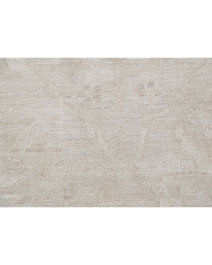 Serenity 5' 9" X 8' 7" Hand Knotted Wool Rug 5' 9" X 8' 7" (175 X 262) / Ivory / Wool