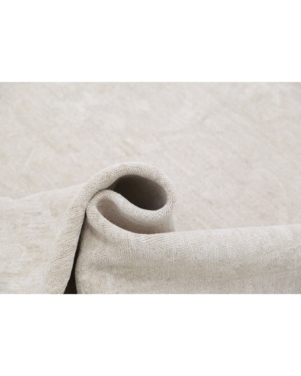 Serenity 5' 9" X 8' 7" Hand Knotted Wool Rug 5' 9" X 8' 7" (175 X 262) / Ivory / Wool