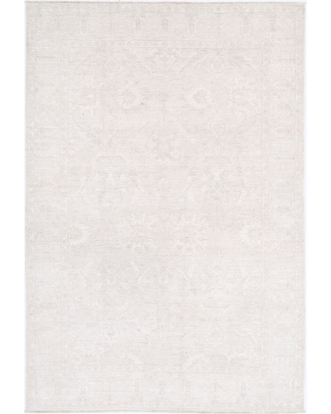 Serenity 5' 9" X 8' 7" Hand Knotted Wool Rug 5' 9" X 8' 7" (175 X 262) / Ivory / Wool
