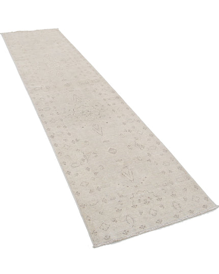 Serenity 2' 7" X 10' 7" Hand Knotted Wool Rug 2' 7" X 10' 7" (79 X 322) / Ivory / Wool