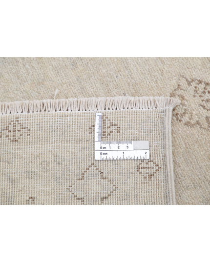 Serenity 2' 7" X 10' 7" Hand Knotted Wool Rug 2' 7" X 10' 7" (79 X 322) / Ivory / Wool