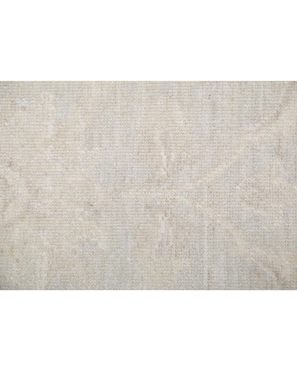 Serenity 2' 7" X 8' 5" Hand Knotted Wool Rug 2' 7" X 8' 5" (79 X 257) / Grey / Wool