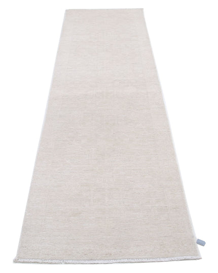 Serenity 2' 6" X 9' 8" Hand Knotted Wool Rug 2' 6" X 9' 8" (76 X 295) / Ivory / Wool
