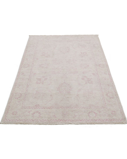 Serenity 3' 10" X 5' 9" Hand Knotted Wool Rug 3' 10" X 5' 9" (117 X 175) / Ivory / Wool