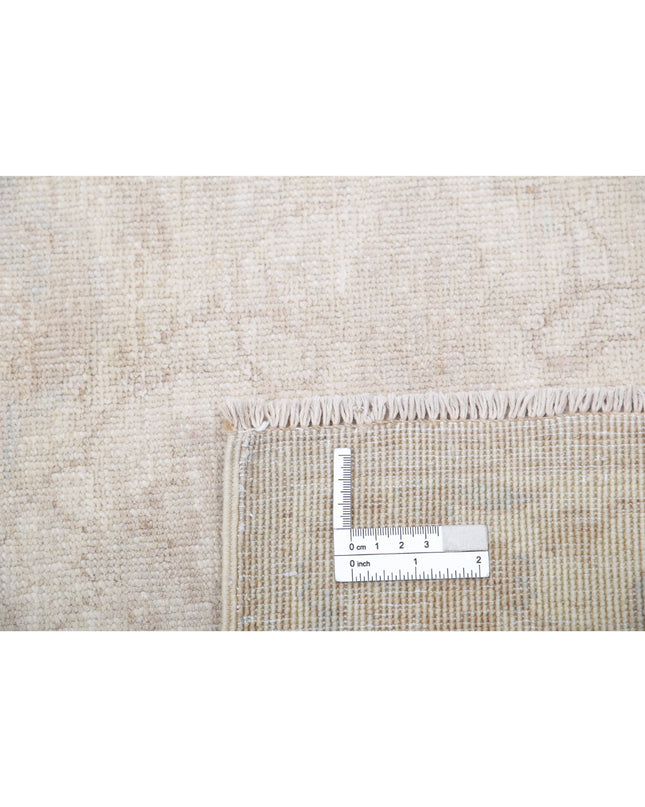 Serenity 2' 5" X 6' 3" Hand Knotted Wool Rug 2' 5" X 6' 3" (74 X 191) / Ivory / Wool