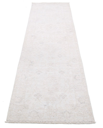 Serenity 2' 5" X 9' 5" Hand Knotted Wool Rug 2' 5" X 9' 5" (74 X 287) / Ivory / Wool