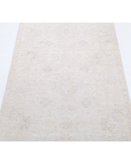 Serenity 2' 5" X 9' 5" Hand Knotted Wool Rug 2' 5" X 9' 5" (74 X 287) / Ivory / Wool