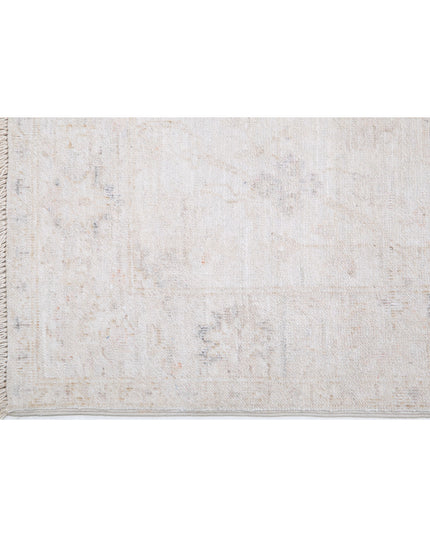 Serenity 2' 5" X 9' 5" Hand Knotted Wool Rug 2' 5" X 9' 5" (74 X 287) / Ivory / Wool