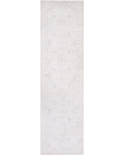Serenity 2' 5" X 9' 5" Hand Knotted Wool Rug 2' 5" X 9' 5" (74 X 287) / Ivory / Wool