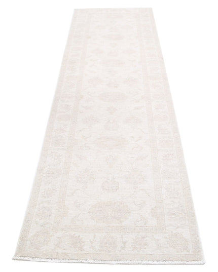 Serenity 2' 6" X 9' 7" Hand Knotted Wool Rug 2' 6" X 9' 7" (76 X 292) / Ivory / Wool