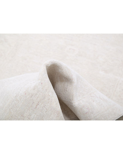 Serenity 2' 6" X 8' 2" Hand Knotted Wool Rug 2' 6" X 8' 2" (76 X 249) / Grey / Wool