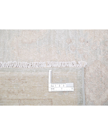 Serenity 7' 10" X 9' 7" Hand Knotted Wool Rug 7' 10" X 9' 7" (239 X 292) / Ivory / Wool