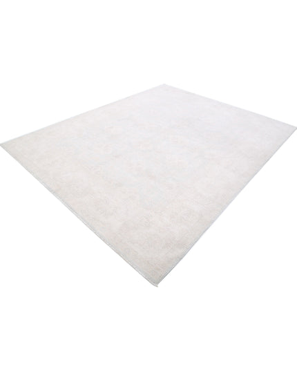 Serenity 7' 10" X 9' 7" Hand Knotted Wool Rug 7' 10" X 9' 7" (239 X 292) / Ivory / Wool