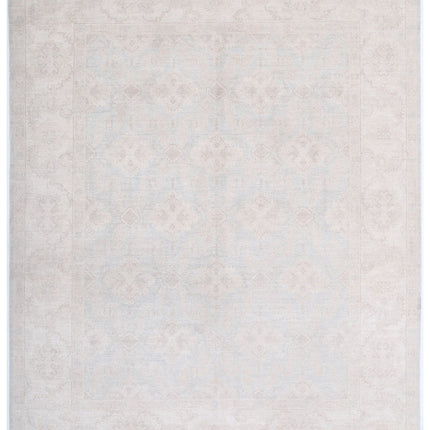 Serenity 7' 10" X 9' 7" Hand Knotted Wool Rug 7' 10" X 9' 7" (239 X 292) / Ivory / Wool