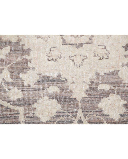 Serenity 2' 8" X 9' 5" Hand Knotted Wool Rug 2' 8" X 9' 5" (81 X 287) / Brown / Wool