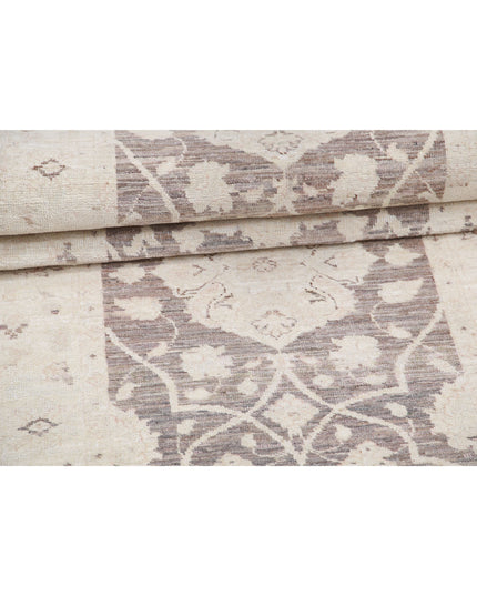 Serenity 2' 8" X 9' 5" Hand Knotted Wool Rug 2' 8" X 9' 5" (81 X 287) / Brown / Wool