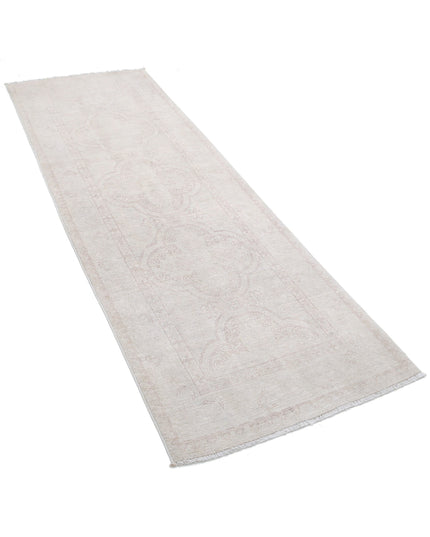 Serenity 2' 8" X 8' 0" Hand Knotted Wool Rug 2' 8" X 8' 0" (81 X 244) / Ivory / Wool