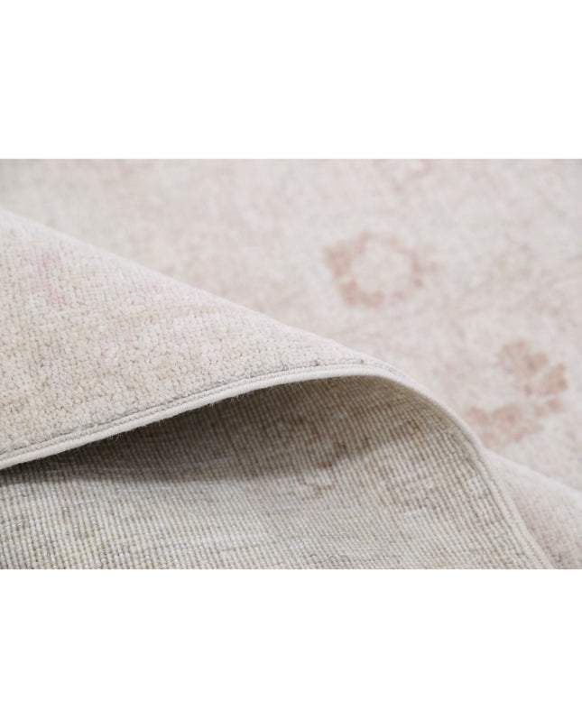 Serenity 8' 9" X 11' 3" Hand Knotted Wool Rug 8' 9" X 11' 3" (267 X 343) / Ivory / Wool