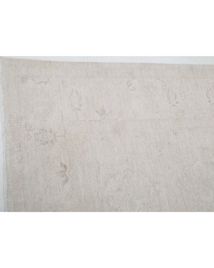 Serenity 8' 11" X 11' 10" Hand Knotted Wool Rug 8' 11" X 11' 10" (272 X 361) / Ivory / Wool