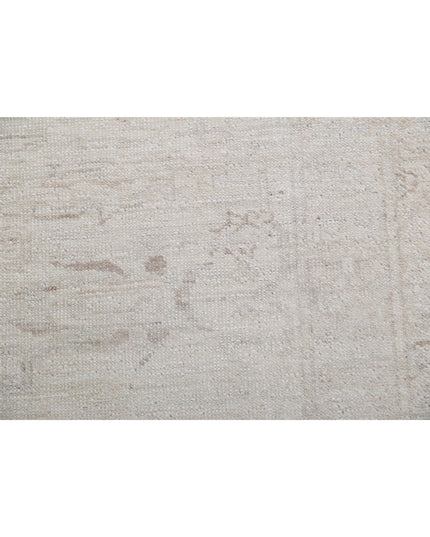 Serenity 8' 11" X 11' 10" Hand Knotted Wool Rug 8' 11" X 11' 10" (272 X 361) / Ivory / Wool