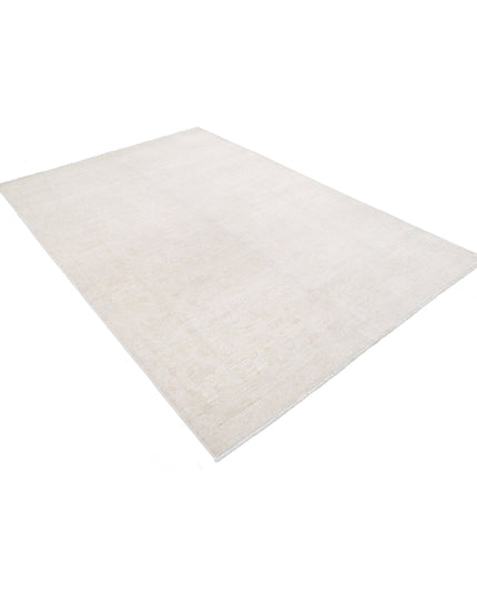 Serenity 5' 11" X 8' 9" Hand Knotted Wool Rug 5' 11" X 8' 9" (180 X 267) / Ivory / Wool