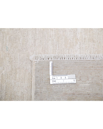 Serenity 5' 11" X 8' 9" Hand Knotted Wool Rug 5' 11" X 8' 9" (180 X 267) / Ivory / Wool