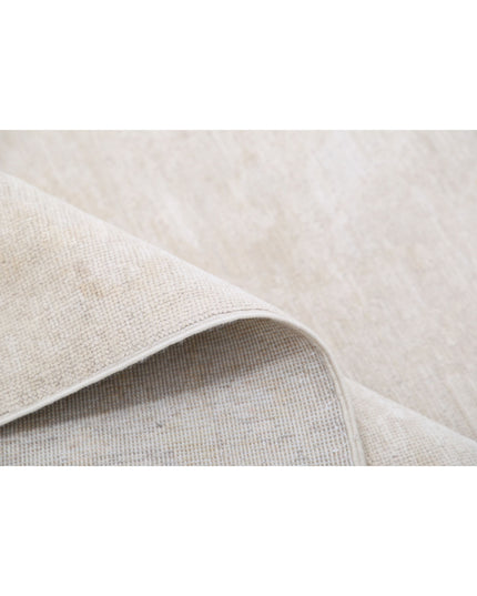 Serenity 5' 11" X 8' 9" Hand Knotted Wool Rug 5' 11" X 8' 9" (180 X 267) / Ivory / Wool