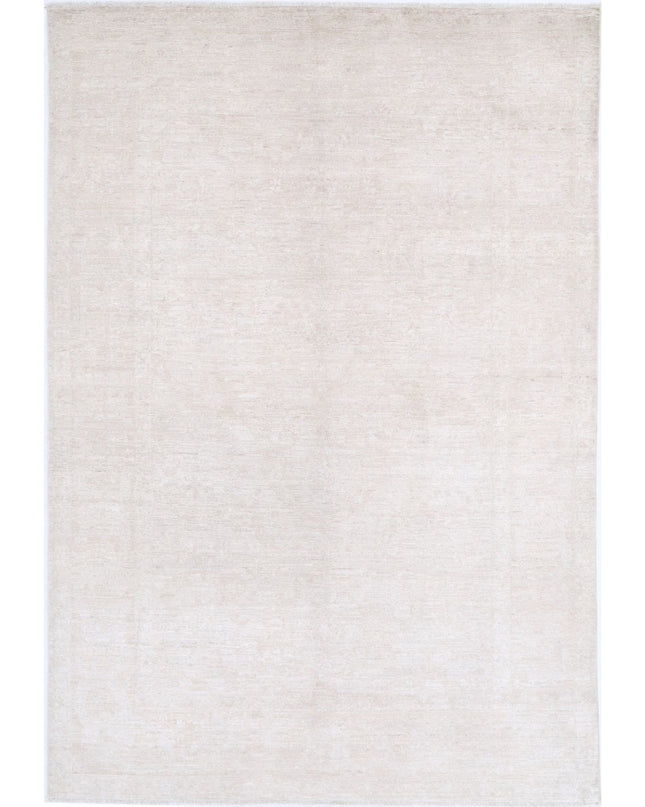 Serenity 5' 11" X 8' 9" Hand Knotted Wool Rug 5' 11" X 8' 9" (180 X 267) / Ivory / Wool