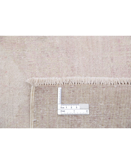 Serenity 8' 0" X 9' 1" Hand Knotted Wool Rug 8' 0" X 9' 1" (244 X 277) / Ivory / Wool