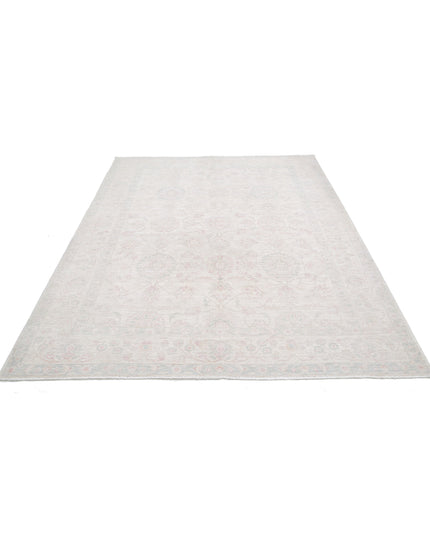 Serenity 6' 2" X 8' 5" Hand Knotted Wool Rug 6' 2" X 8' 5" (188 X 257) / Ivory / Wool