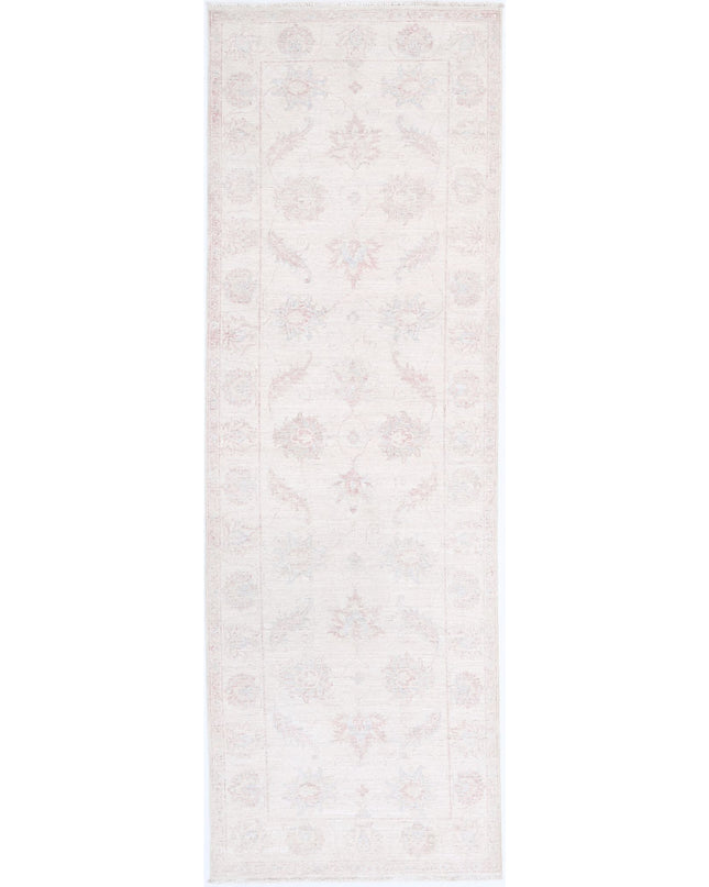 Serenity 2' 7" X 8' 7" Hand Knotted Wool Rug 2' 7" X 8' 7" (79 X 262) / Ivory / Wool