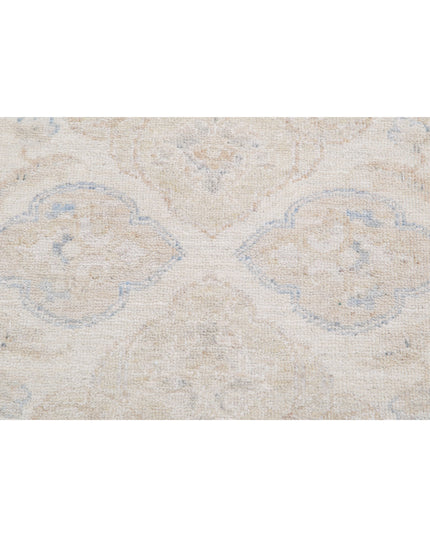 Serenity 2' 5" X 5' 11" Hand Knotted Wool Rug 2' 5" X 5' 11" (74 X 180) / Ivory / Wool