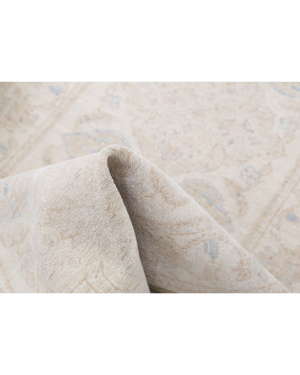 Serenity 2' 5" X 5' 11" Hand Knotted Wool Rug 2' 5" X 5' 11" (74 X 180) / Ivory / Wool