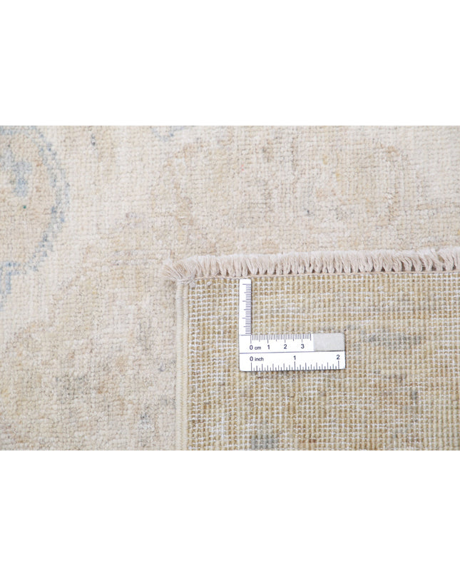 Serenity 2' 5" X 5' 11" Hand Knotted Wool Rug 2' 5" X 5' 11" (74 X 180) / Ivory / Wool