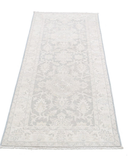 Serenity 2' 6" X 5' 11" Hand Knotted Wool Rug 2' 6" X 5' 11" (76 X 180) / Grey / Wool