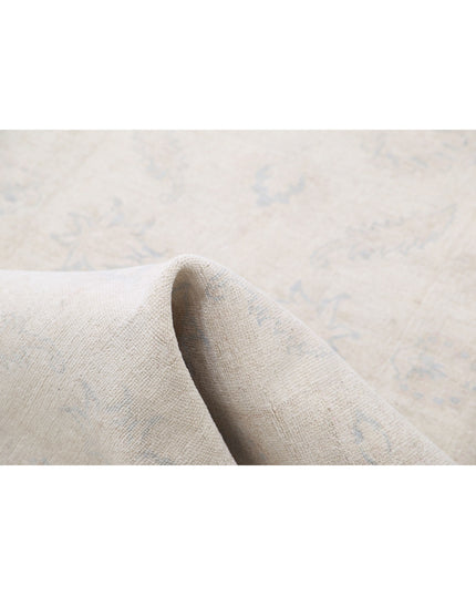 Serenity 2' 7" X 5' 7" Hand Knotted Wool Rug 2' 7" X 5' 7" (79 X 170) / Ivory / Wool