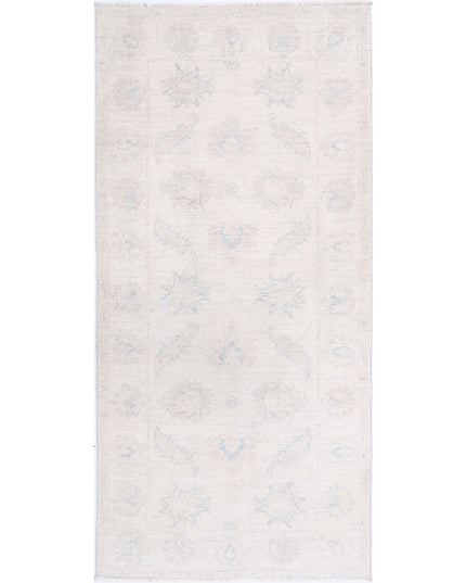 Serenity 2' 7" X 5' 7" Hand Knotted Wool Rug 2' 7" X 5' 7" (79 X 170) / Ivory / Wool