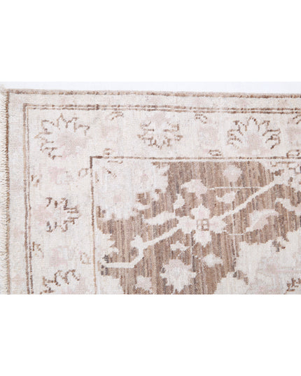 Serenity 2' 4" X 7' 10" Hand Knotted Wool Rug 2' 4" X 7' 10" (71 X 239) / Brown / Wool