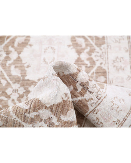 Serenity 2' 4" X 7' 10" Hand Knotted Wool Rug 2' 4" X 7' 10" (71 X 239) / Brown / Wool