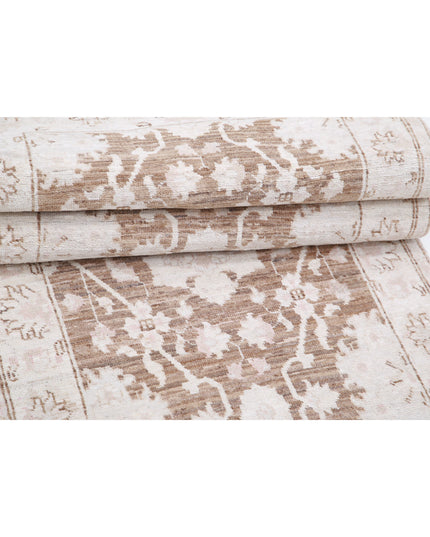 Serenity 2' 4" X 7' 10" Hand Knotted Wool Rug 2' 4" X 7' 10" (71 X 239) / Brown / Wool