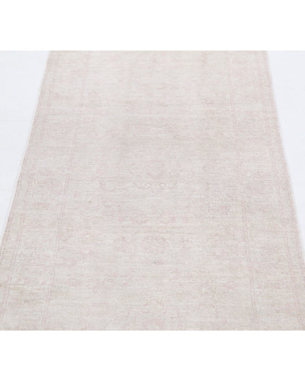 Serenity 2' 5" X 9' 9" Hand Knotted Wool Rug 2' 5" X 9' 9" (74 X 297) / Ivory / Wool