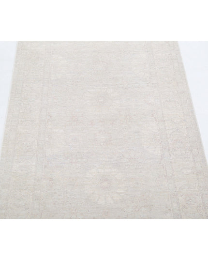 Serenity 2' 10" X 10' 0" Hand Knotted Wool Rug 2' 10" X 10' 0" (86 X 305) / Grey / Wool