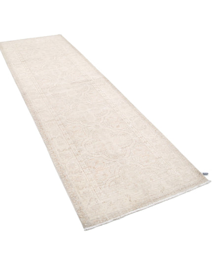 Serenity 3' 0" X 10' 1" Hand Knotted Wool Rug 3' 0" X 10' 1" (91 X 307) / Grey / Wool