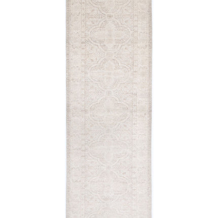 Serenity 3' 0" X 10' 1" Hand Knotted Wool Rug 3' 0" X 10' 1" (91 X 307) / Grey / Wool