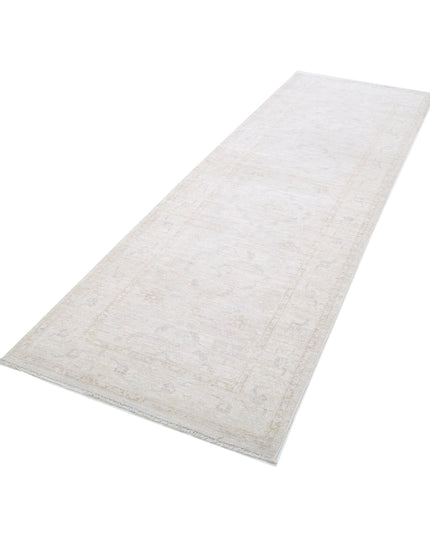 Serenity 3' 4" X 9' 10" Hand Knotted Wool Rug 3' 4" X 9' 10" (101 X 300) / Ivory / Wool