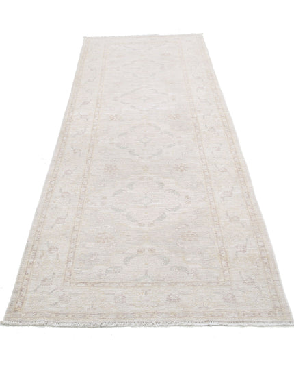 Serenity 3' 4" X 9' 10" Hand Knotted Wool Rug 3' 4" X 9' 10" (101 X 300) / Ivory / Wool